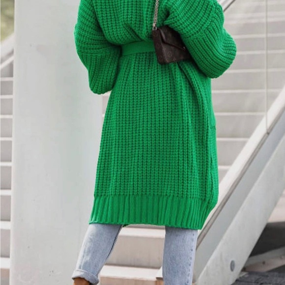 #62 Sweet Green Knitted Cardigan - Picture 4 of 4